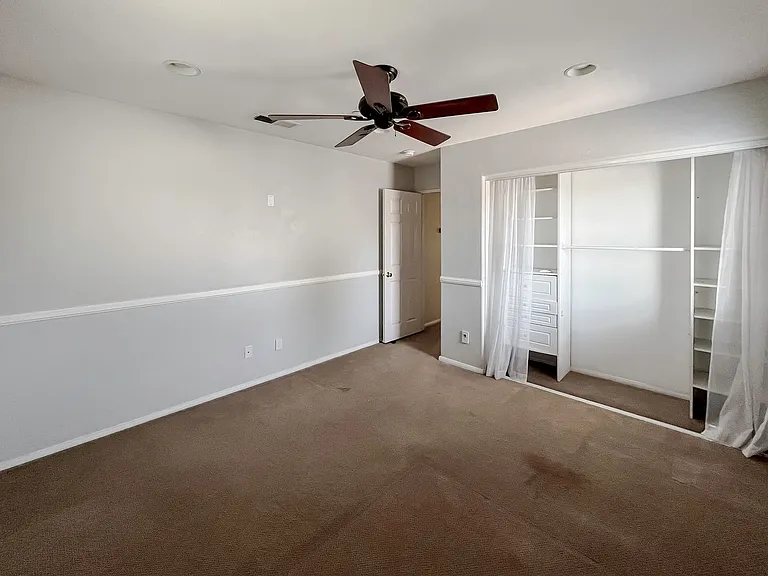 7905 Leway Dr — Photo 55