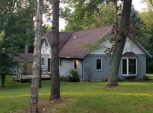 5611 Vrooman Rd, Jackson, MI 49201