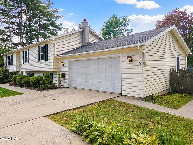 4th image of 6 Coriander Drive