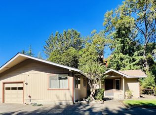 105 N River Dr, Roseburg, OR 97470
