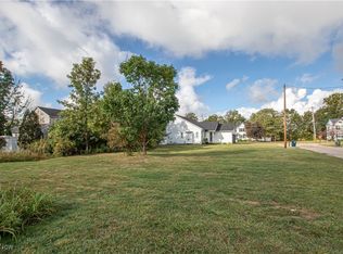 Aspen St, North Ridgeville, OH 44039