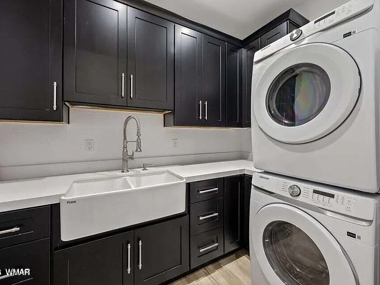 2711 W Villa Loop — Photo 11