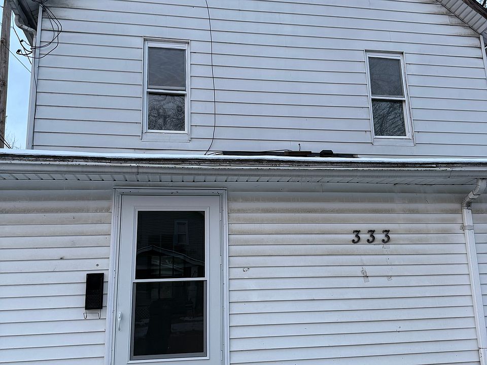 1st image of 333 Lloyd St Unit 1