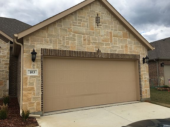 5th image of 103 Derby Ln