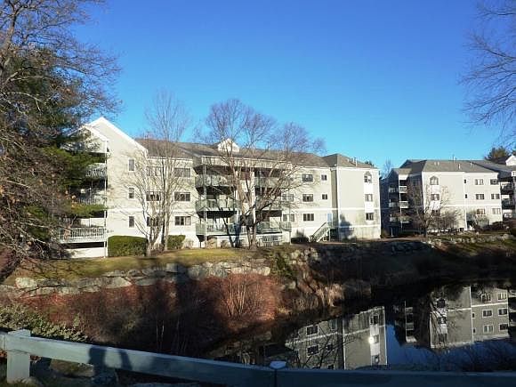 1st image of 20 Ledgewood Hills Dr APT 204