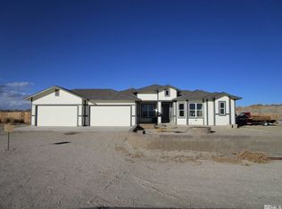 2398 Harvey Ln, Fallon, NV 89406