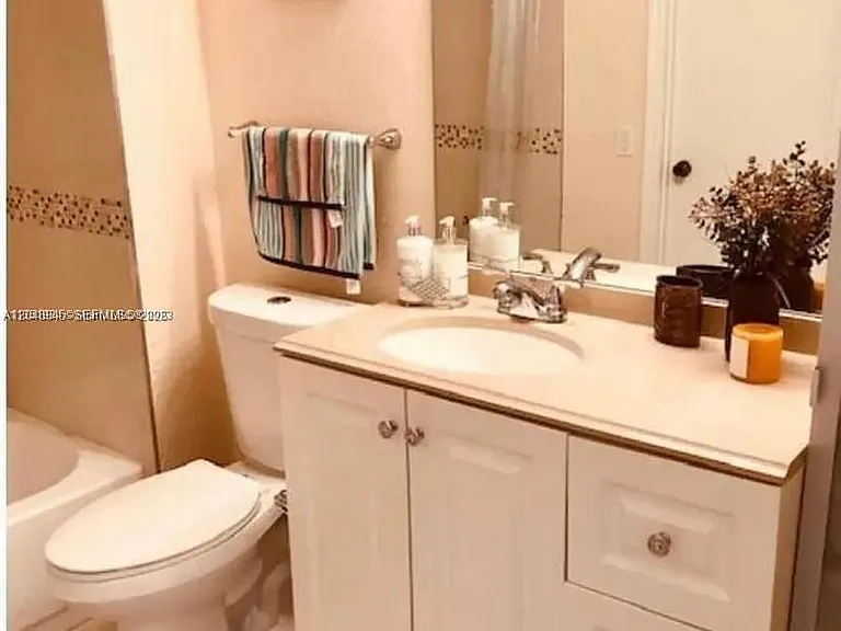 12760 Vista Isles Dr #721 — Photo 15
