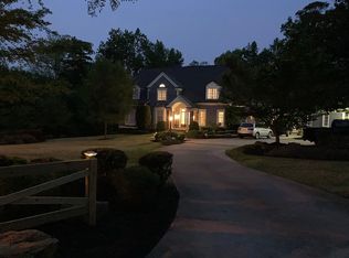 625 Mount Vernon Hwy NW, Sandy Springs, GA