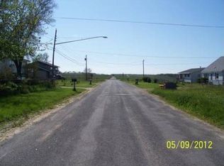 2431 Lawrence Dr, Benton Harbor, MI 49022