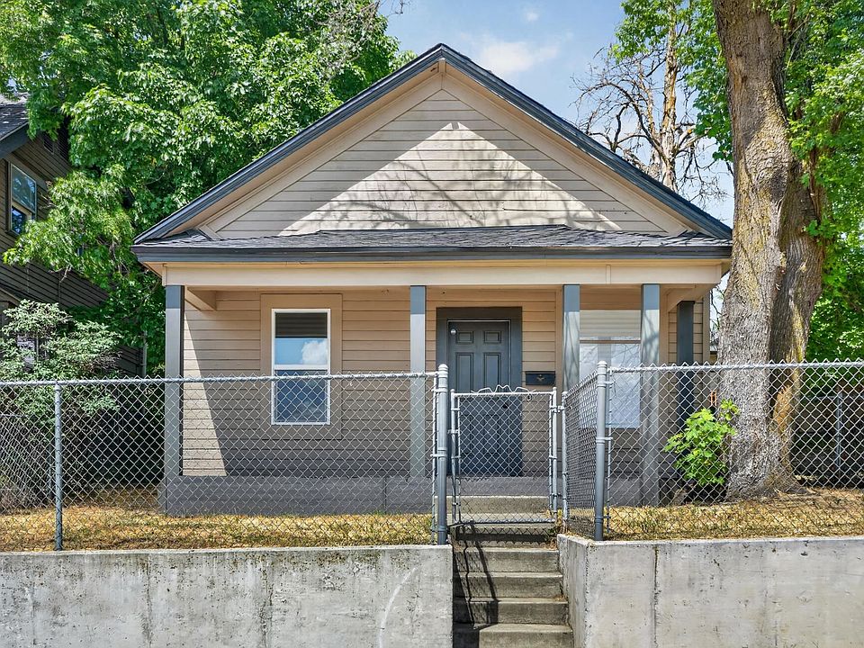 1st image of 1608 W Maxwell Ave