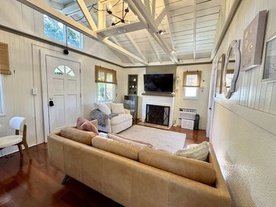 555 Through St, Laguna Beach, CA, 92651