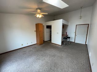 Leslie Manor Apartments, West Lafayette, IN 47906
