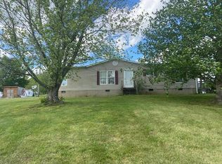 111 Oak View Dr, Smiths Grove, KY 42171