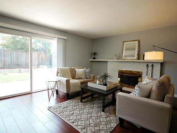 4th image of 5651 Comanche Dr