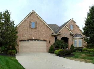 8097 Carnaby Ln, Cincinnati, OH 45249
