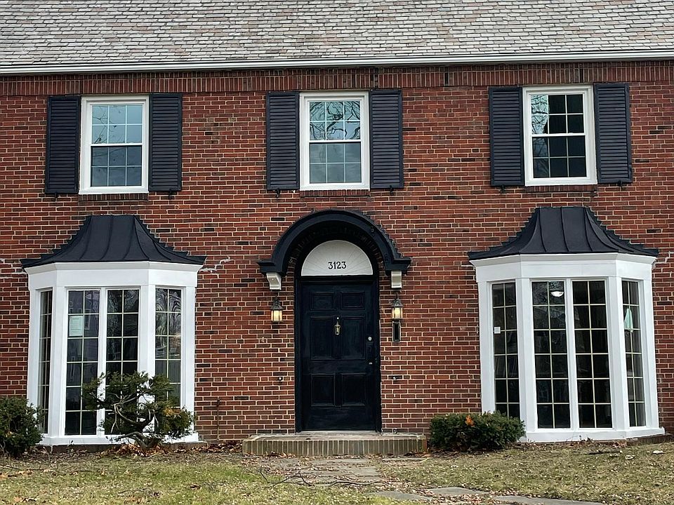 Solid brick house that's close to so much of what Cleveland has to offer!