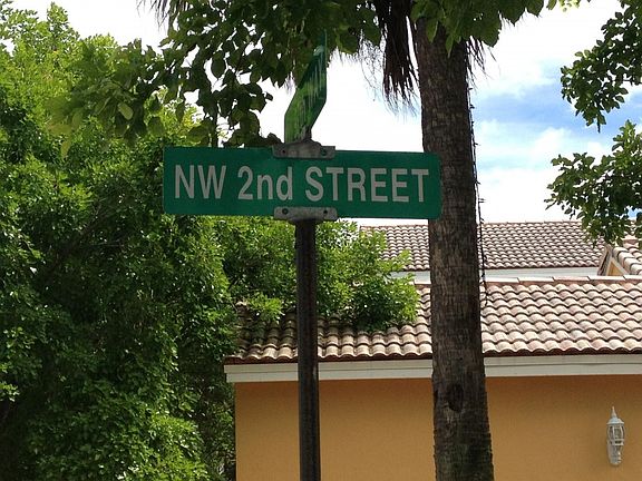 5th image of 9721 NW 2nd St
