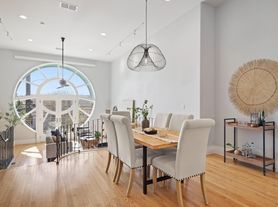 206 E Live Oak St, Austin, TX