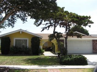 15442 Columbia Ln, Huntington Beach, CA 92647