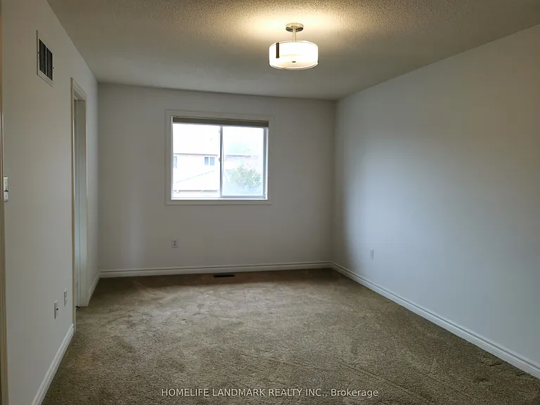 120 Kimono Cres — Photo 9