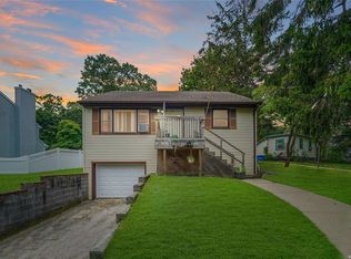 26 Inwood Rd, Sound Beach, NY 11789