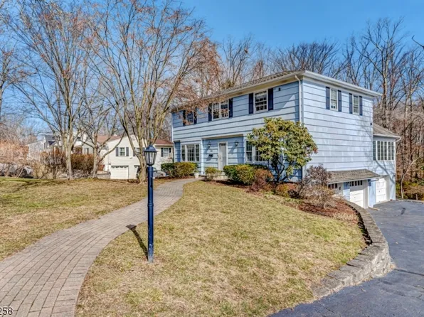 66 Ambar Pl, Bernardsville Boro, NJ 07924
