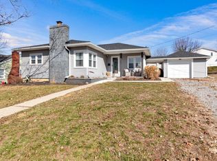 104 Parkview Ave, Circleville, OH 43113