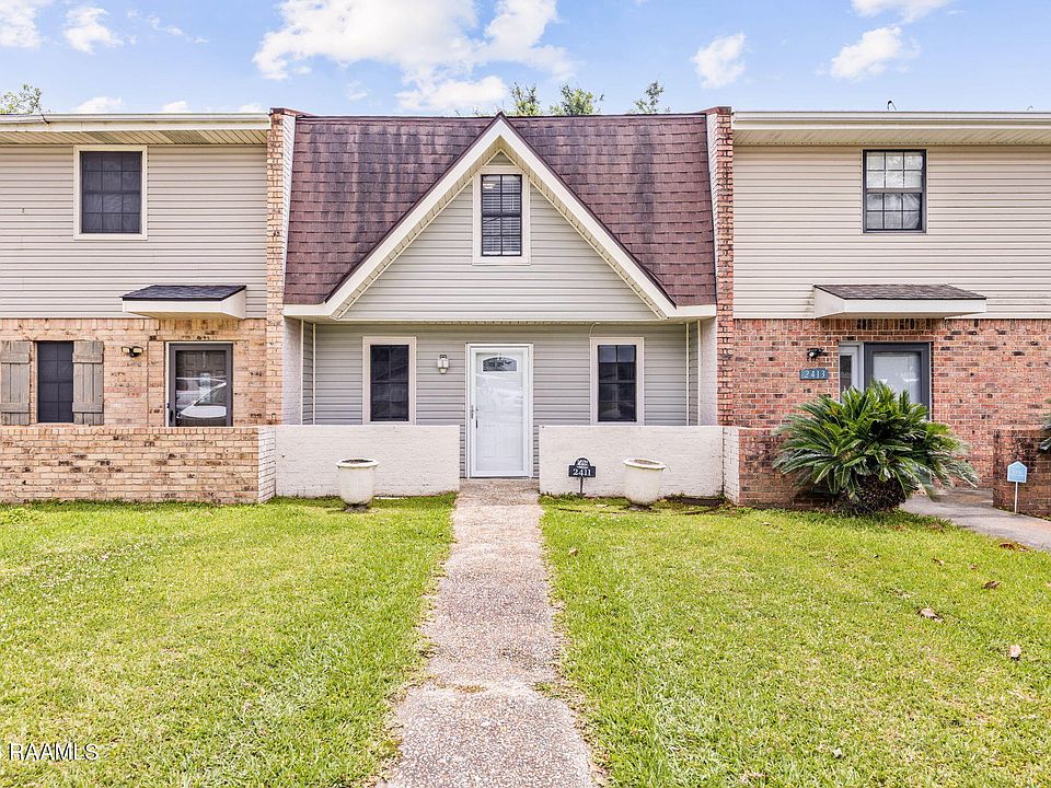 1st image of 2411 Robley Dr