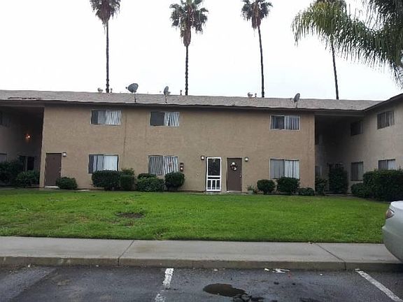3rd image of 7290 Marilyn Dr