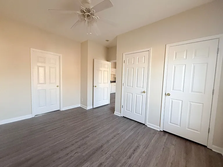 1780 N Dixie Ave — Photo 9