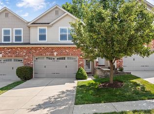 402 Willott Square Dr, Saint Peters, MO