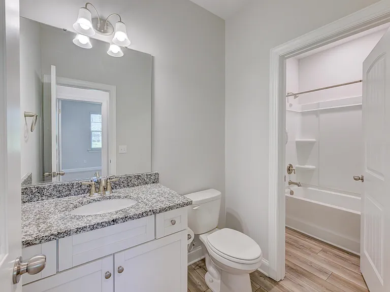 300 Sunnycrest Ln — Photo 9