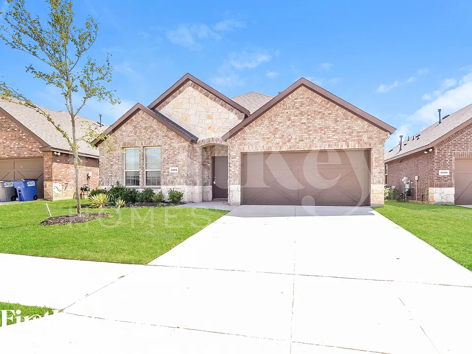 4604 Essonite Rd