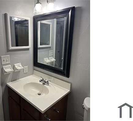4th image of 6137 NW 26th St #6137