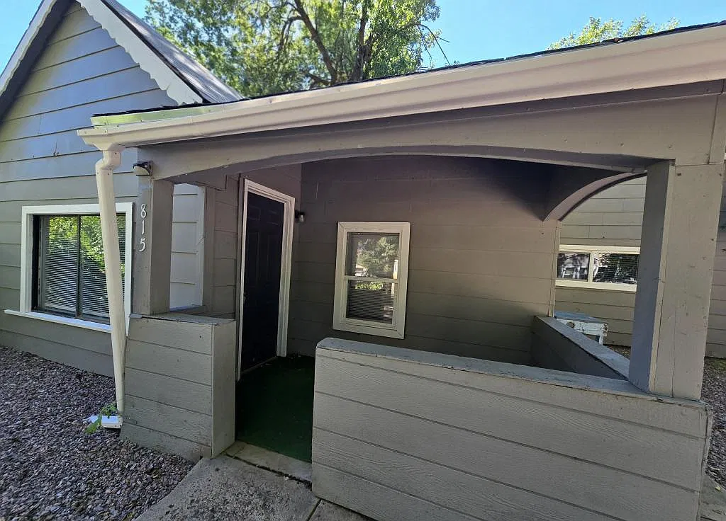815 W. 2nd St — Photo 3