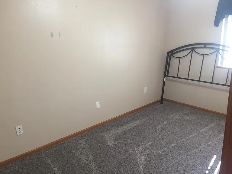 1122 McIntosh Rd — Photo 12