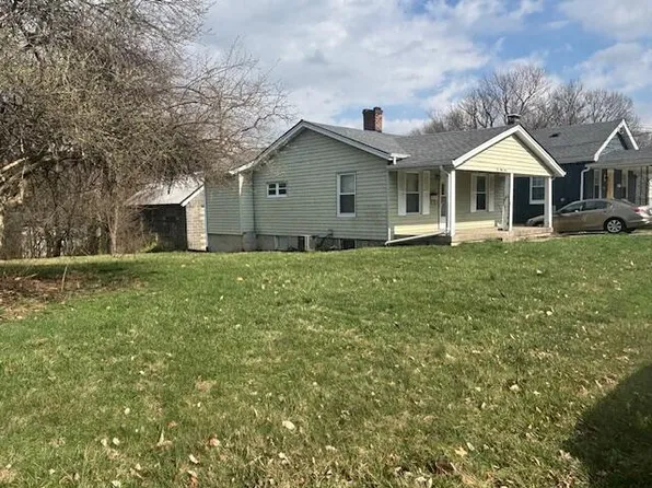 257 Sunset Dr, Highland Heights, KY 41076