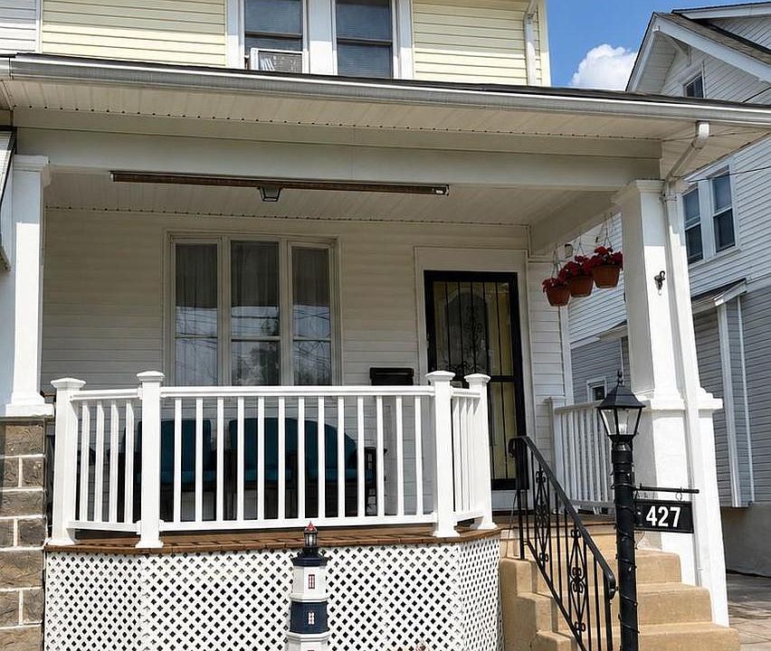 1st image of 427 Bonsall Ave