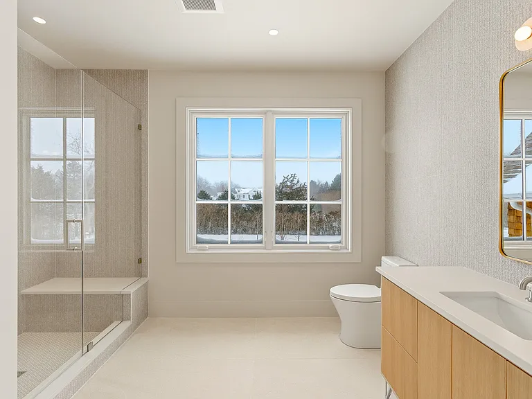 120 Halsey Ln — Photo 35
