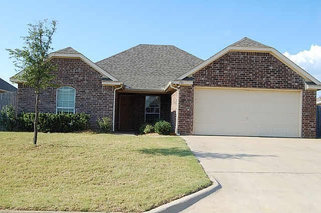 1st image of 750 Countryside Dr
