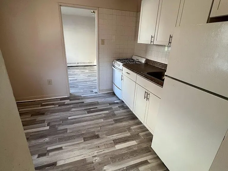 5909 Cottage St #2 — Photo 3