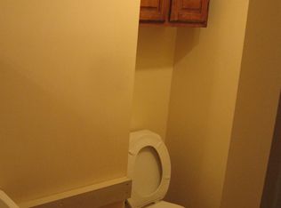 453 Fairmount St, Woonsocket, RI 02895