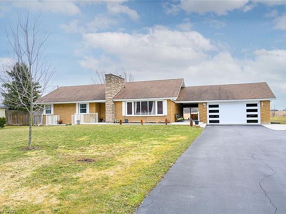 2nd image of 7082 Rainham Rd