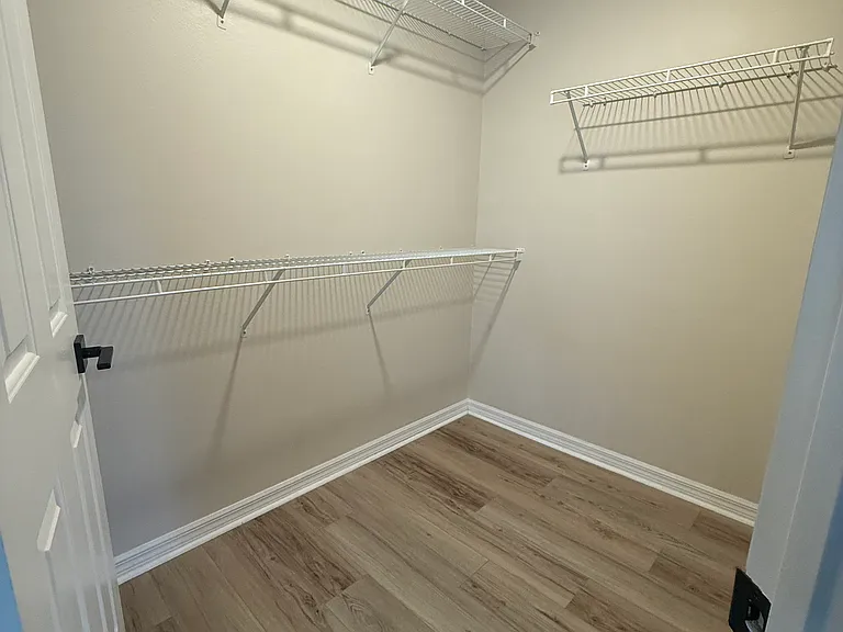 1744 Arash Cir — Photo 13