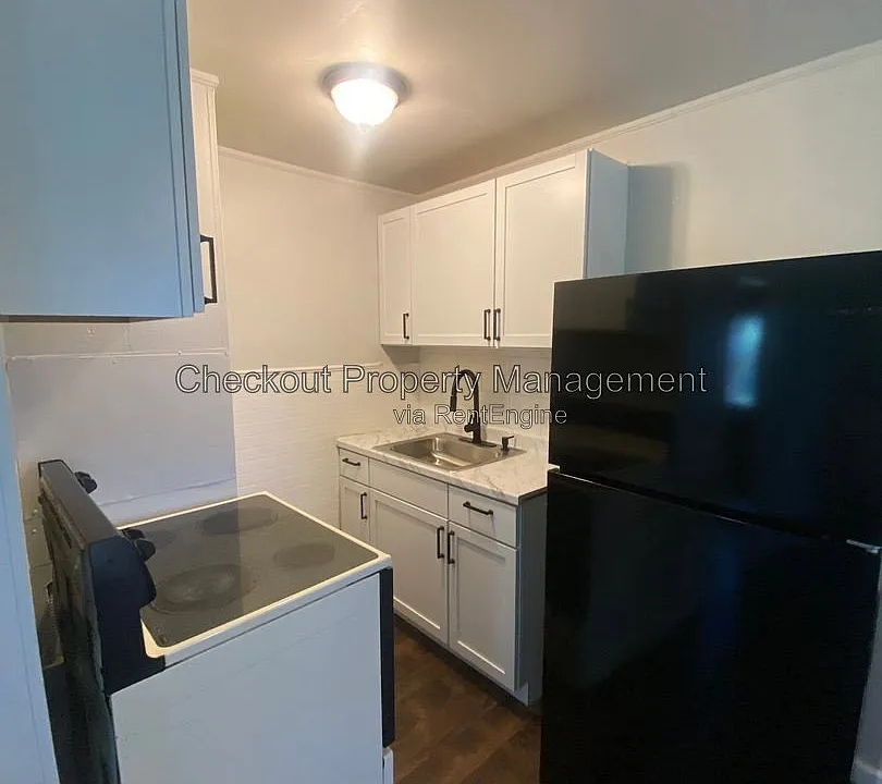 112 Bellerive Blvd