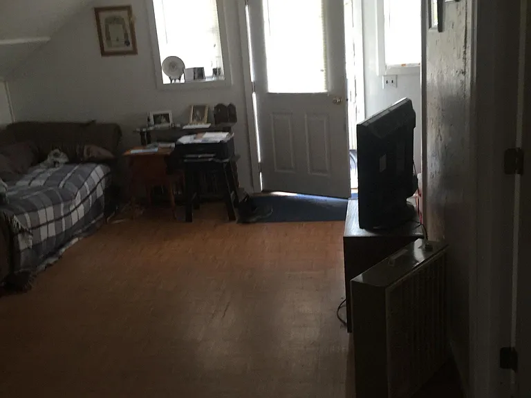 599 Brunswick St #3 — Photo 10