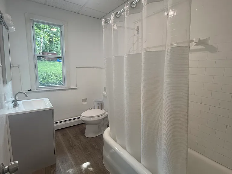 916 Quincy Ave #1 — Photo 18