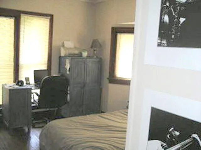 211 W Illinois St #1