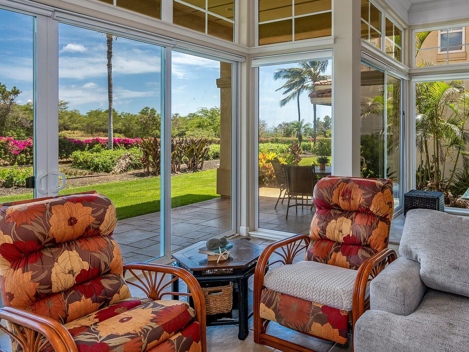 1387 Hihimanu St #16