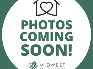 727 Dartmoor Dr, Waukee, IA 50263